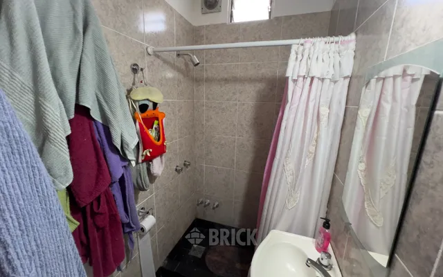 RIVADAVIA, AV. al 3800 Piso 1 18