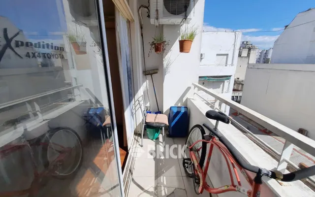 URIBURU JOSE E., PRES. al 500 Piso 6 11