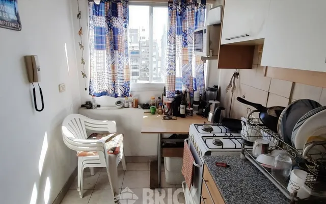 URIBURU JOSE E., PRES. al 500 Piso 6 13