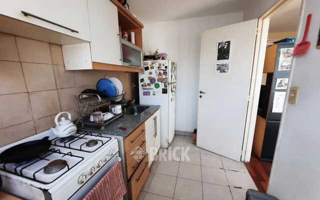 URIBURU JOSE E., PRES. al 500 Piso 6 14