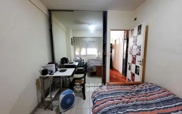 URIBURU JOSE E., PRES. al 500 Piso 6 18