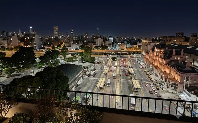 LIMA al 1600 Piso 11 8