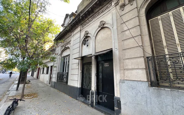SARMIENTO, FRAGATA al 1100 Piso PB 25
