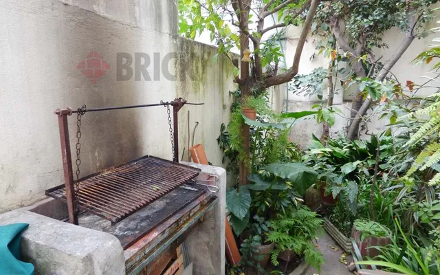 ARANGUREN, JUAN F., DR. al 1800 Piso PB 16
