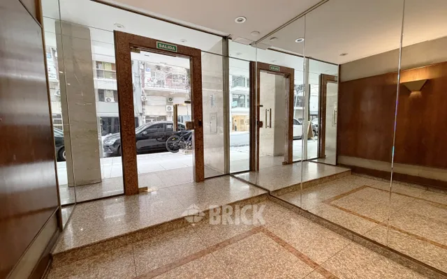 SEGUI, JUAN F. al 3500 Piso 8 19