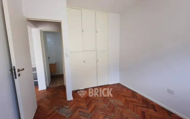 SUIPACHA al 700 Piso 14 12
