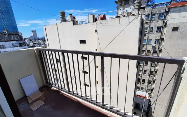SUIPACHA al 700 Piso 14 5