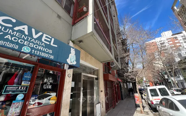 PRINGLES al 200 Piso 3 14