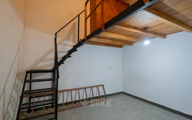 SARANDI al 100 Piso PB 11