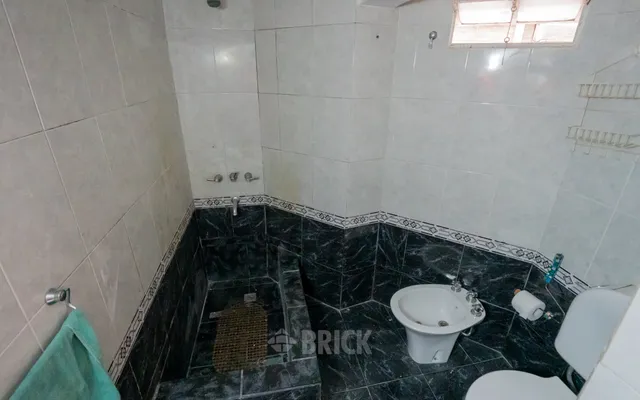 SARANDI al 100 Piso PB 14