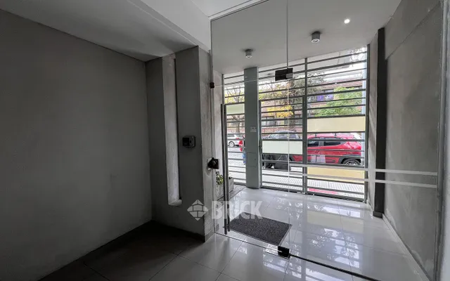 CARACAS al 1200 Piso 8 15