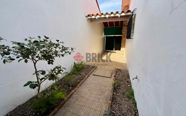 RODRIGUEZ PEÑA al 1300 16