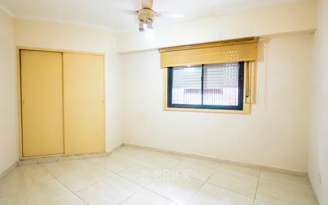 SAN IRENEO al 200 Piso PB 12