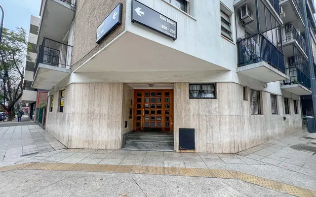SAN IRENEO al 200 Piso PB 17