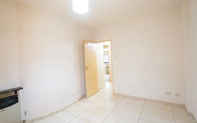 SAN IRENEO al 200 Piso PB 4
