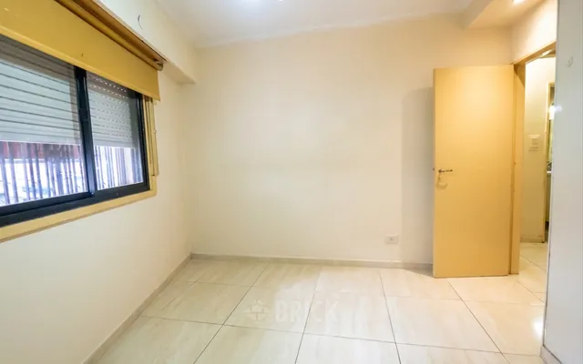 SAN IRENEO al 200 Piso PB 7