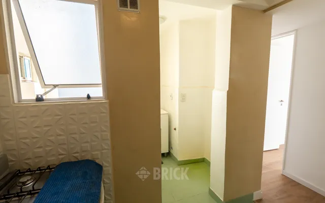 COLOMBRES al 1000 Piso 4 8