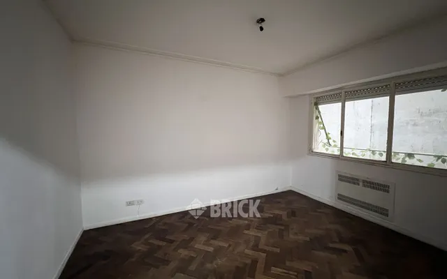 AZCUENAGA al 1200 Piso 1 3