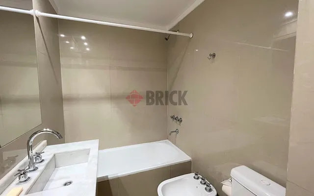 MATIENZO, BENJAMIN al 1600 Piso 6 10