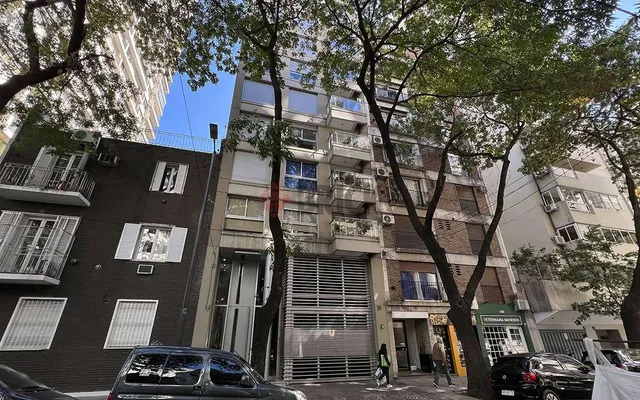 MATIENZO, BENJAMIN al 1600 Piso 6 14