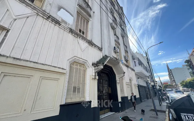 GAONA, AV. al 1800 Piso 4 24