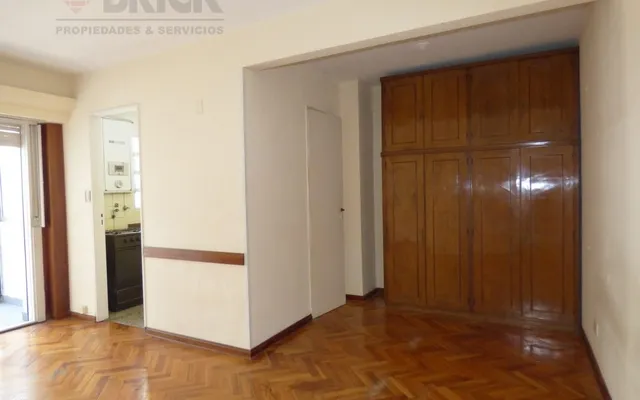MITRE, EMILIO al 700 Piso 10 3