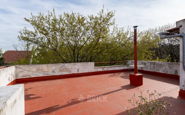 BAUNESS al 200 Piso PB 30