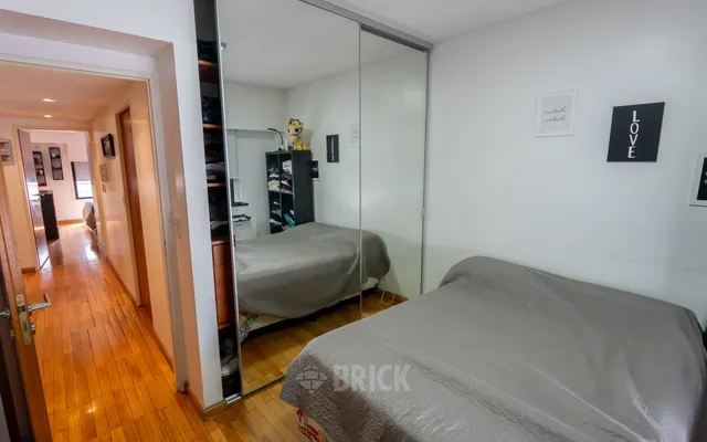 GALLARDO, ANGEL AV. al 100 Piso 3 20
