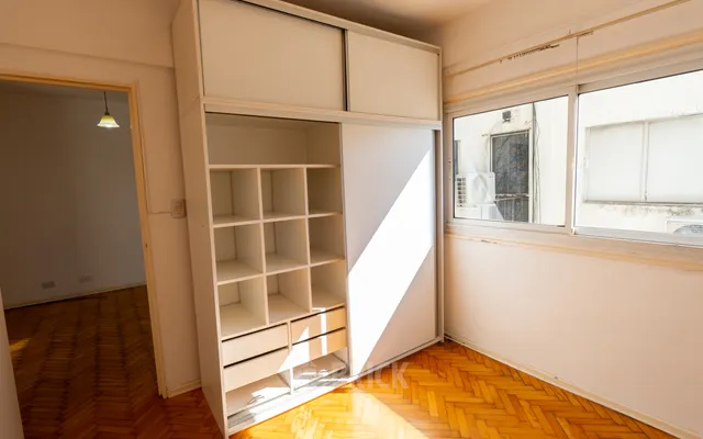 ALVAREZ THOMAS, AV. al 1200 Piso 5 7