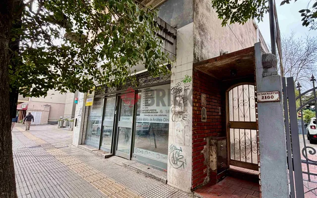 AV SAN MARTIN al 2100 5