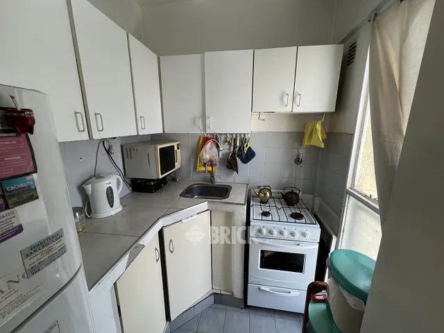 CALVO, CARLOS al 2100 Piso 14 4