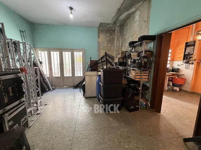 SARMIENTO al 1700 Piso PB 13