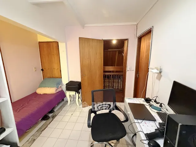SARMIENTO al 1700 Piso PB 42