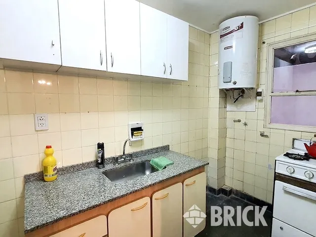 ALVEAR, MARCELO T. DE al 1900 Piso 1 13