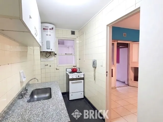 ALVEAR, MARCELO T. DE al 1900 Piso 1 14