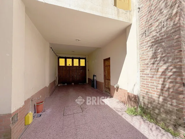 SARMIENTO al 1700 Piso PB 6