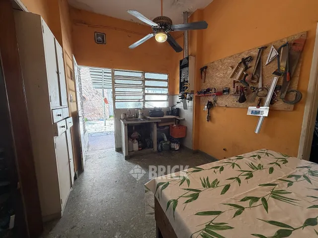 SARMIENTO al 1700 Piso PB 8