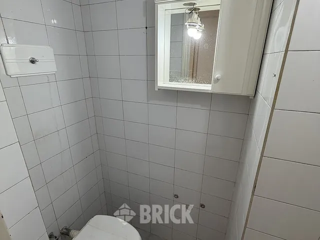 ALVEAR, MARCELO T. DE al 900 Piso 2 11