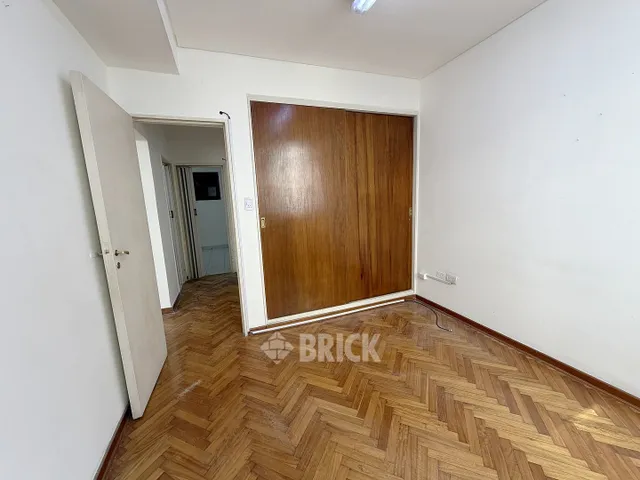 ALVEAR, MARCELO T. DE al 900 Piso 2 13