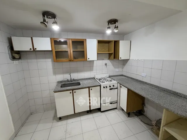 ALVEAR, MARCELO T. DE al 900 Piso 2 19