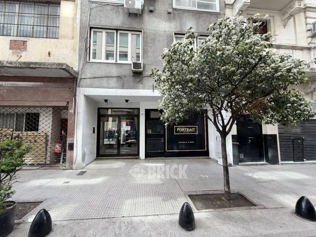 ALVEAR, MARCELO T. DE al 900 Piso 2 25