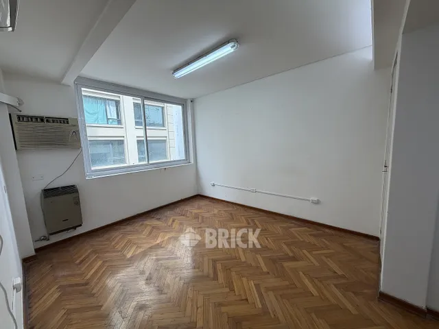 ALVEAR, MARCELO T. DE al 900 Piso 2 3