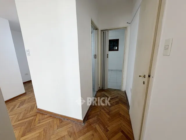 ALVEAR, MARCELO T. DE al 900 Piso 2 9