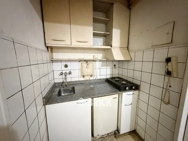 LARREA al 1300 Piso 7 6