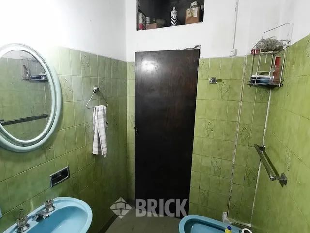 LAMADRID, AV. al 1600 18