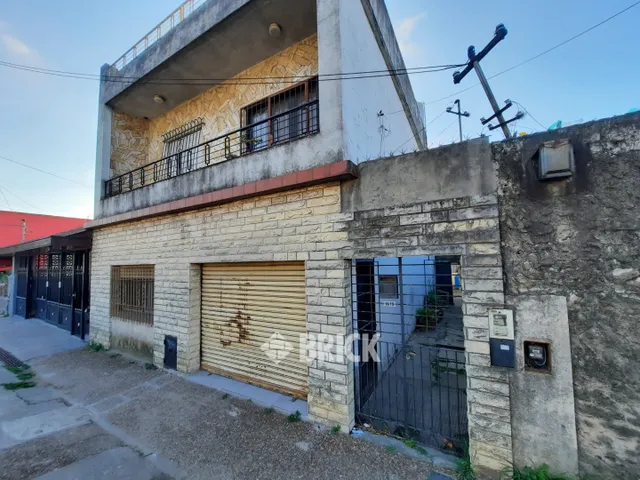LAMADRID, AV. al 1600 61