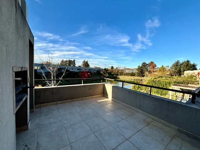 Bº LAGO ESCONDIDO 16