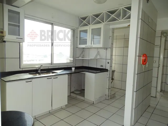 POSADAS al 1300 Piso 15 13
