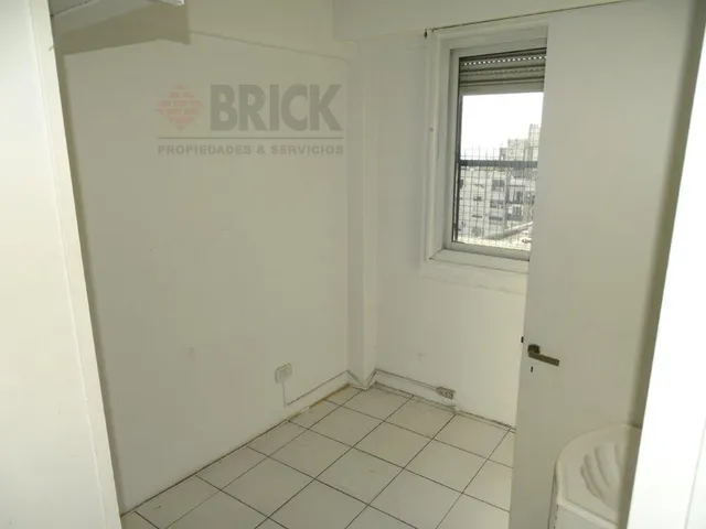 POSADAS al 1300 Piso 15 17