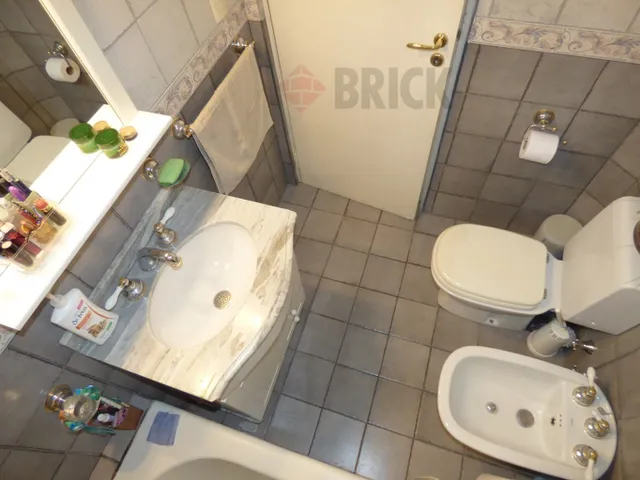 BILLINGHURST al 2000 Piso 3 23